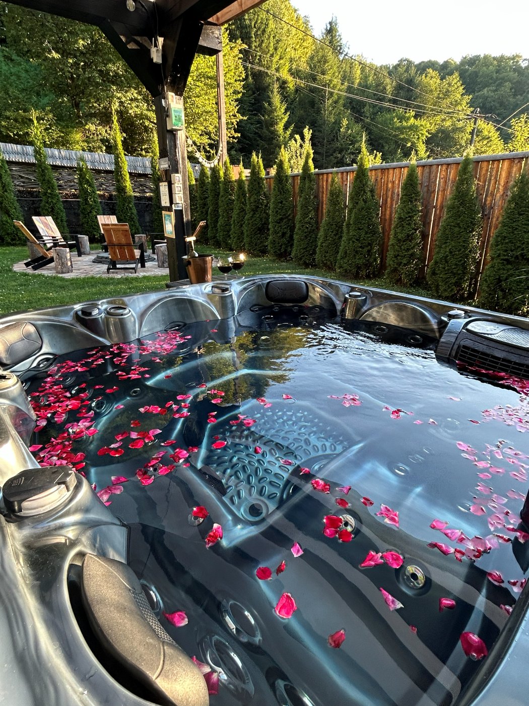 Jacuzzi exterior